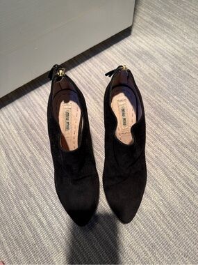 Miu Miu Black Suede Pointed Toe Ankle Boots with Gold Zip